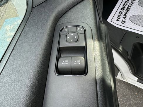 Used 2024 Mercedes-Benz Sprinter 144 Cargo image 23