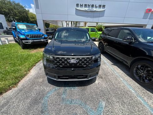 Used 2025 Ford Maverick XLT FWD image 14