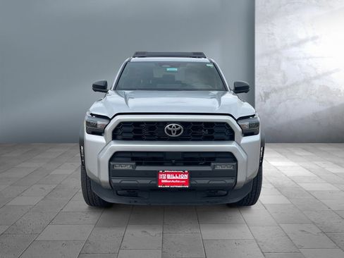 Used 2025 Toyota 4Runner TRD Off-Road Premium w/ Tow Technology Package AWD/4WD image 2