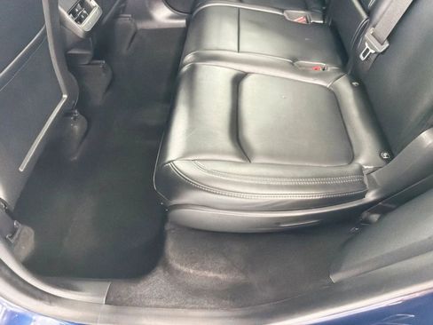 Used 2021 Tesla Model Y Long Range AWD/4WD image 14