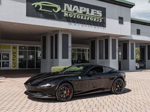 Used 2023 Ferrari Roma RWD image 26