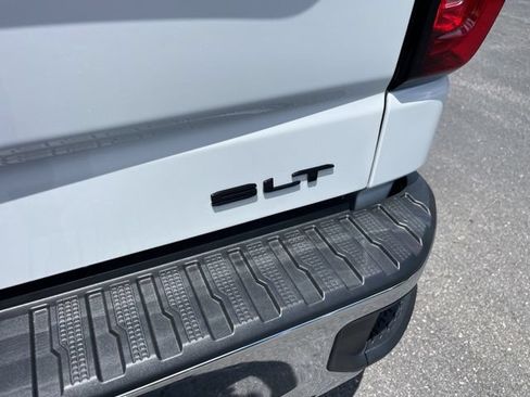 New 2026 GMC Sierra 1500 SLT w/ SLT Convenience Package AWD/4WD image 16