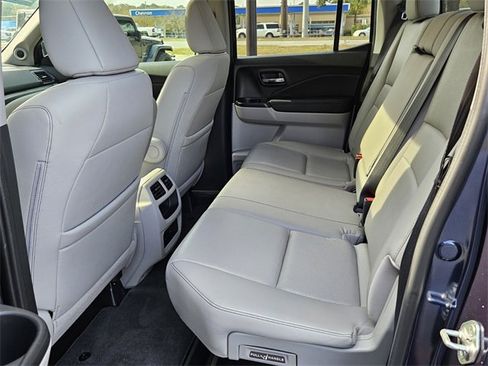 Certified 2023 Honda Ridgeline RTL image 11