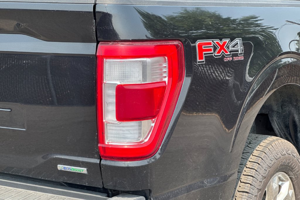 Used 2023 Ford F150 Lariat w/ FX4 Off-Road Package AWD/4WD image 29