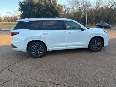 Used 2025 Lexus TX 350 AWD image 10