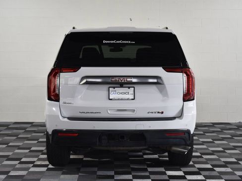 Used 2022 GMC Yukon XL AT4 w/ Technology Package AWD/4WD image 4