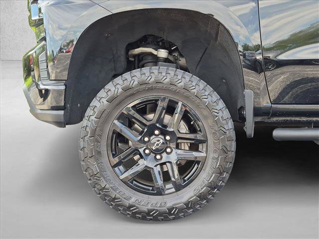 Used 2021 Chevrolet Silverado 1500 LT Trail Boss w/ Convenience Package II AWD/4WD image 11