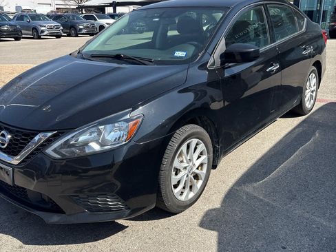 Used 2019 Nissan Sentra SV image 10