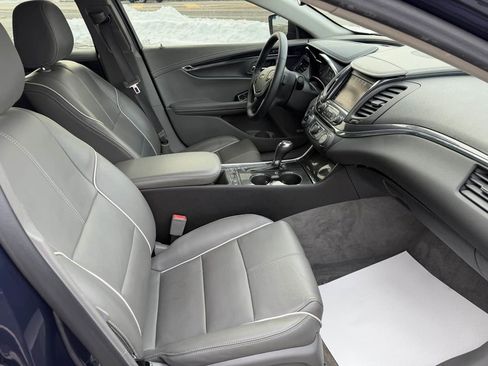 Used 2016 Chevrolet Impala LTZ w/ Enhanced Convenience Package image 18
