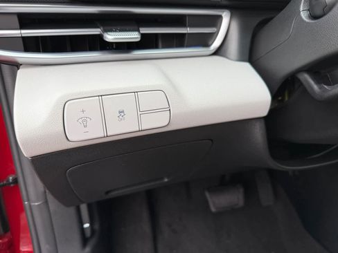 New 2026 Hyundai Elantra Limited image 23