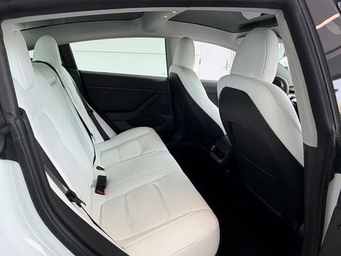 Used 2023 Tesla Model 3 Standard Range RWD image 11