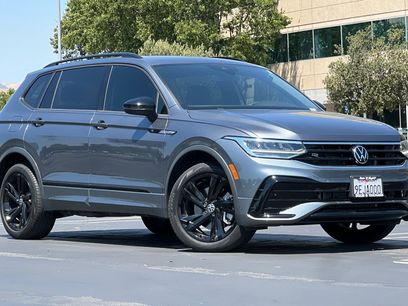 Used 2023 Volkswagen Tiguan SE R-Line