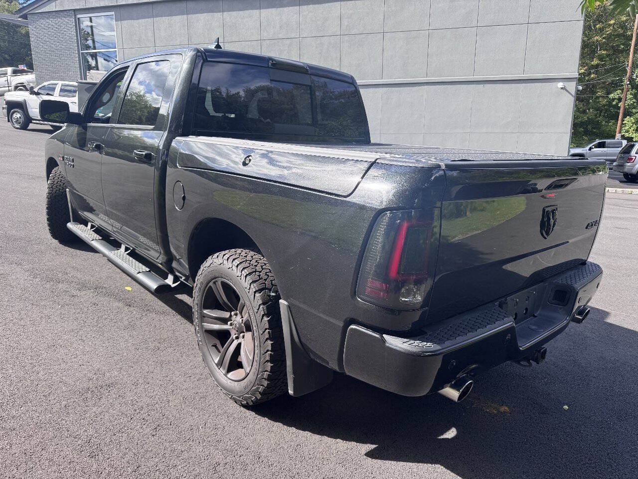 Used 2016 RAM 1500 Sport w/ Convenience Group AWD/4WD image 2