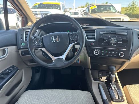 Used 2014 Honda Civic LX image 27