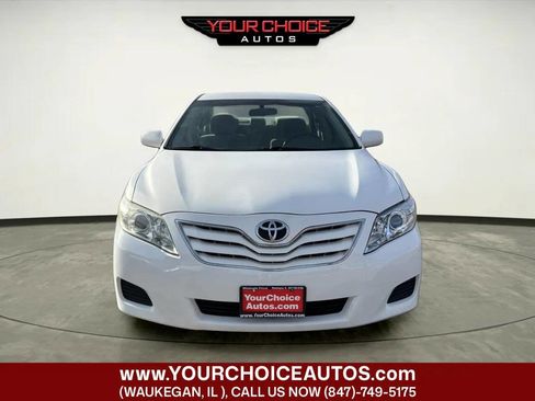 Used 2011 Toyota Camry LE image 8