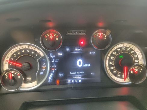 Used 2015 RAM 1500 Big Horn AWD/4WD image 23