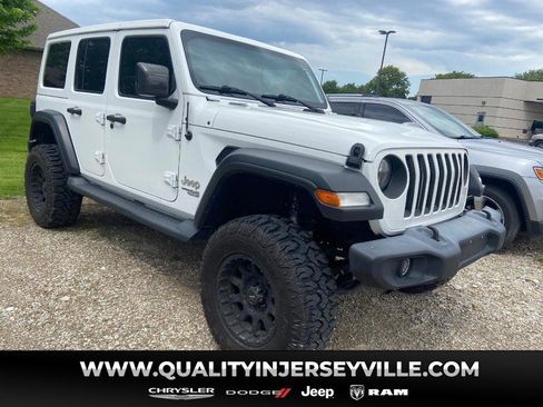 Used 2019 Jeep Wrangler Unlimited Sport S AWD/4WD image 1