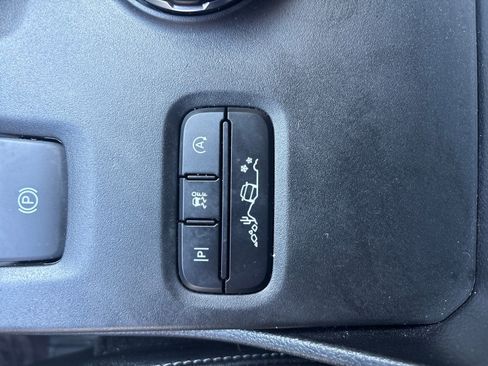 Used 2024 Ford Ranger Lariat w/ FX4 Off-Road Package AWD/4WD image 28