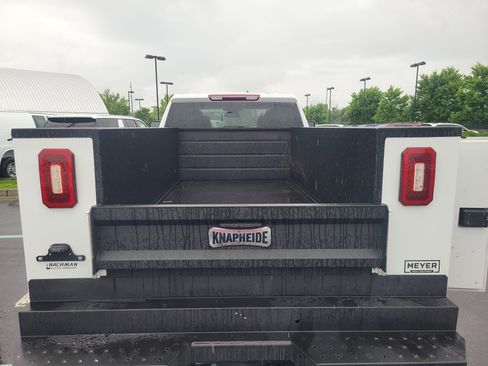 Used 2025 Chevrolet Silverado 3500 W/T w/ WT Convenience Package AWD/4WD image 5
