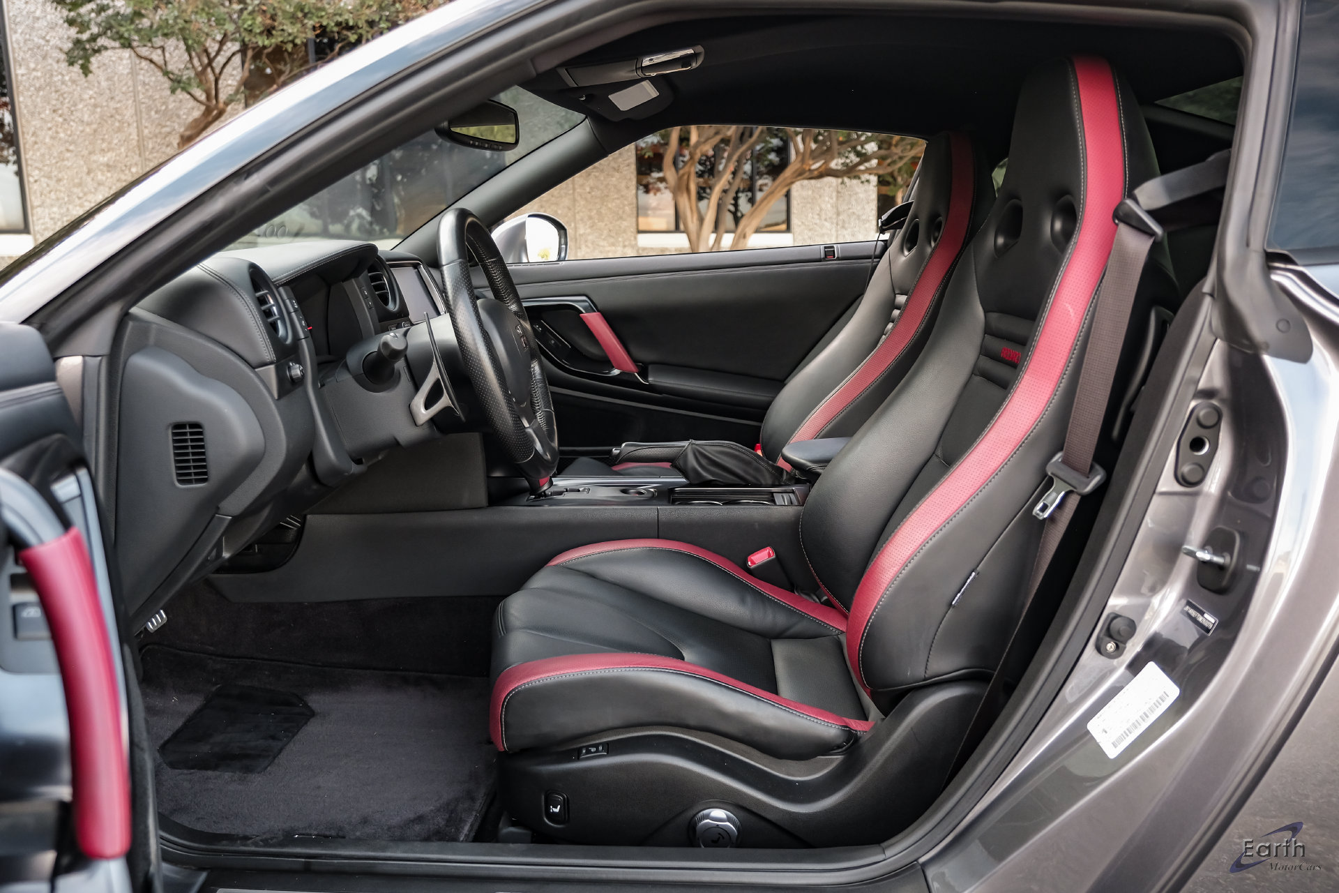 Used 2013 Nissan GT-R Black Edition AWD/4WD image 41