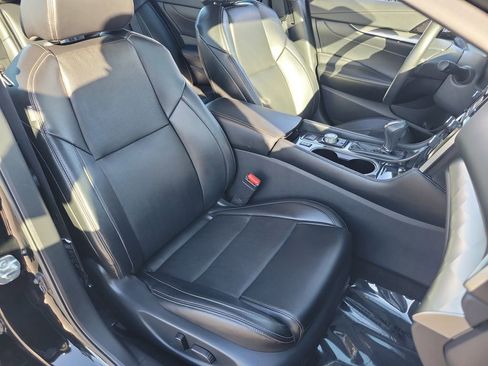 Used 2023 Nissan Maxima SV w/ Floor Mat Group FWD image 18