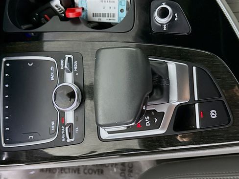 Used 2019 Audi Q7 3.0T Prestige image 20
