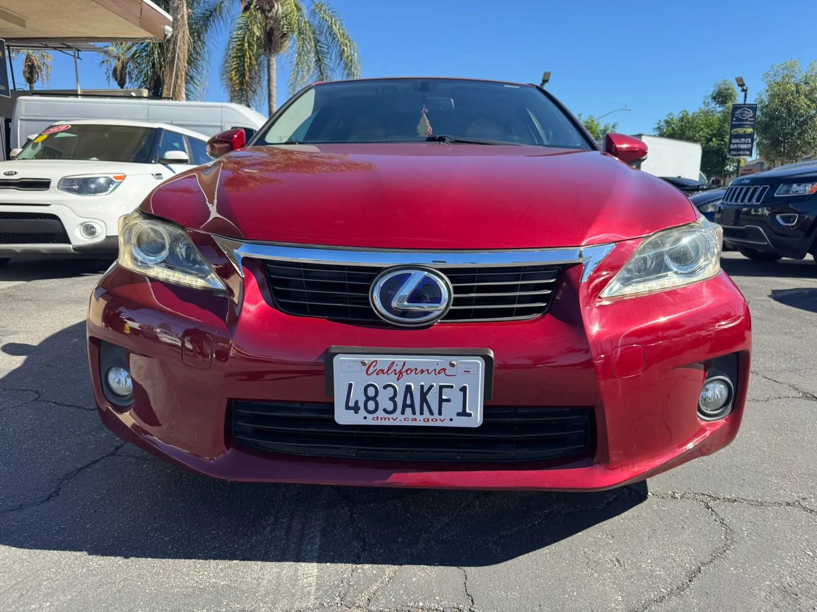 Used 2011 Lexus CT 200h Premium w/ Premium Audio Pkg FWD image 2