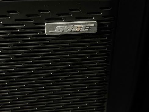 Used 2025 GMC Acadia Elevation w/ Elevation Premium Package image 17