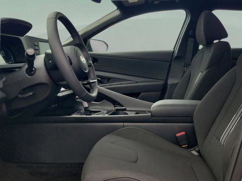 New 2026 Hyundai Elantra SEL Sport image 15