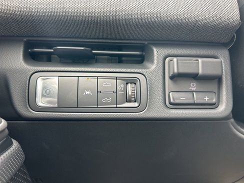 New 2026 GMC Sierra EV Elevation w/ Premium Package image 19