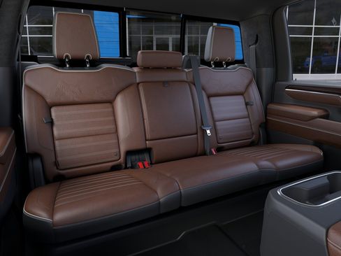 New 2026 GMC Sierra 2500 Denali Ultimate AWD/4WD image 18