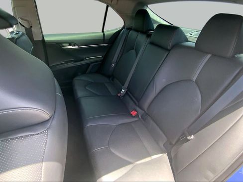 Used 2024 Toyota Camry XLE w/ Navigation Package FWD image 21