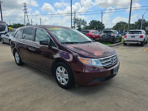 Used 2012 Honda Odyssey LX image 4