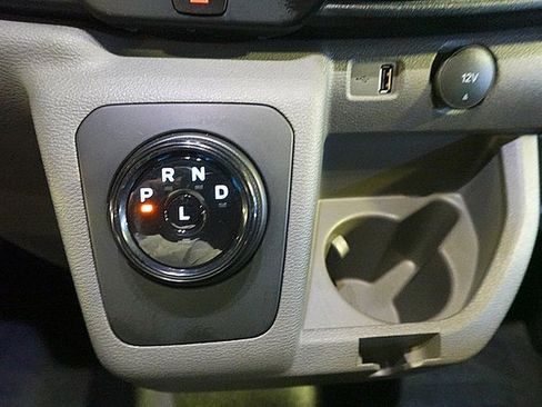 Used 2024 Ford E-Transit 148 High Roof image 24