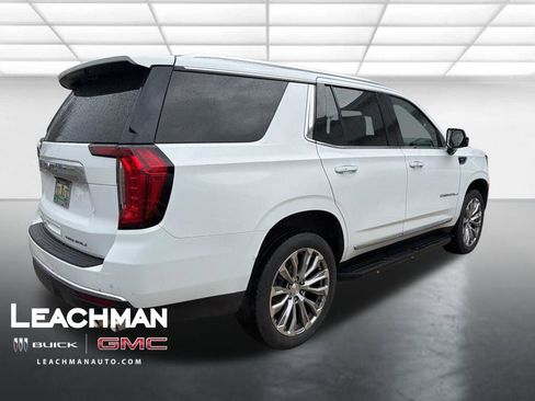 Certified 2022 GMC Yukon Denali w/ Advanced Technology Package image 3