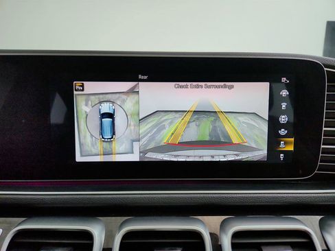 Used 2020 Mercedes-Benz GLE 350 image 21