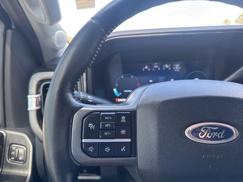 Used 2024 Ford F250 Lariat w/ Lariat Ultimate Package image 19