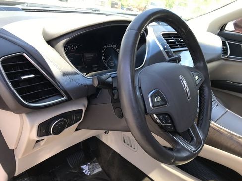 Used 2016 Lincoln MKX Reserve w/ Climate Package AWD/4WD image 20