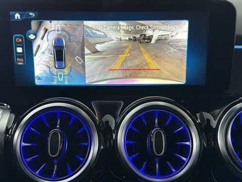 Certified 2026 Mercedes-Benz GLB 35 AMG 4MATIC image 21