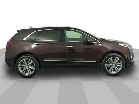 Used 2021 Cadillac XT5 Premium Luxury FWD image 7