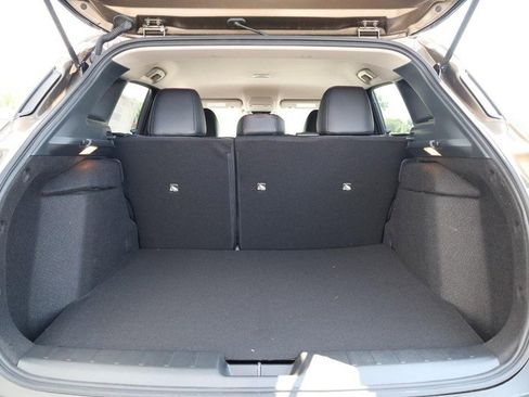 New 2025 Nissan Kicks SR image 7