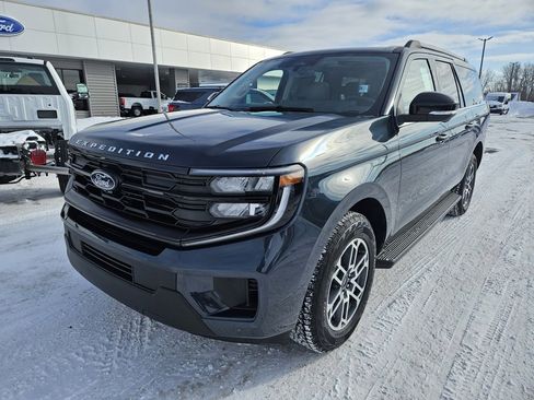 New 2026 Ford Expedition Max Active image 2