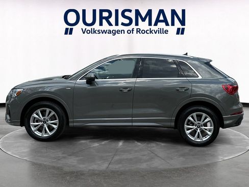 Used 2023 Audi Q3 2.0T Premium w/ Convenience Package AWD/4WD image 3