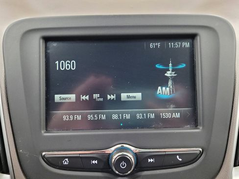 Used 2017 Chevrolet Malibu LS FWD image 25
