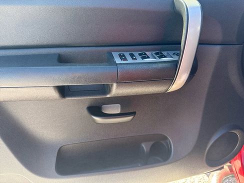 Used 2007 Chevrolet Silverado 1500 LT w/ 1LT Convenience Package image 14