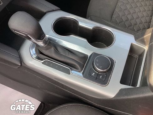 Used 2022 Chevrolet Blazer LT FWD image 29