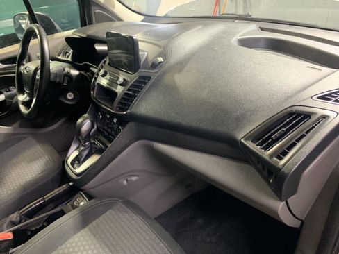 Used 2019 Ford Transit Connect XLT w/ Driver-Assist Package image 27
