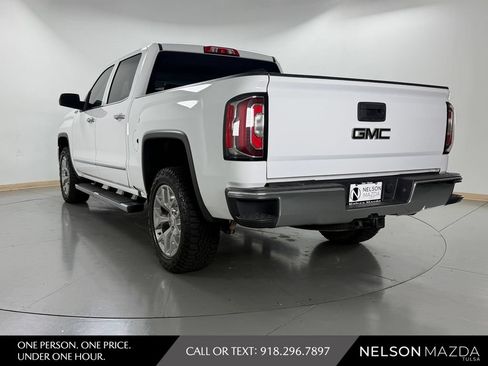 Used 2018 GMC Sierra 1500 SLT w/ Texas SLT Premium Package AWD/4WD image 8
