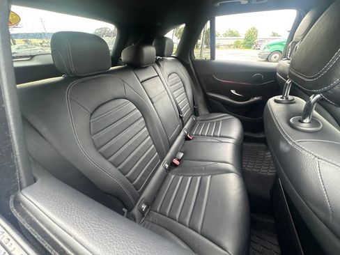 Used 2022 Mercedes-Benz GLC 43 AMG 4MATIC image 15