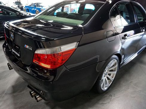 Used 2007 BMW M5 RWD image 57